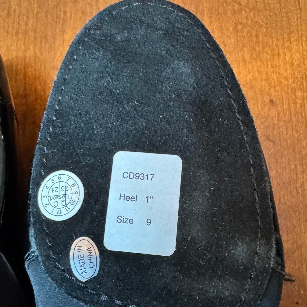 Very Fine Competitive Dancer Shoes Men 9 Black Like New Patent Ballroom CD9317 - Picture 5 of 7